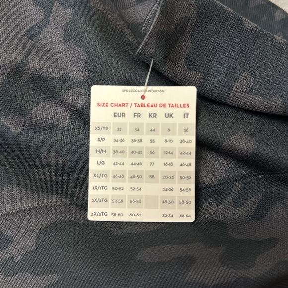 Spanx Seamless Camo Leggings - Picture 9 of 12